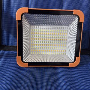 پروژکتورسیار شارژی و خورشیدی SOLAR LED LIGHT دارای پاوربانک